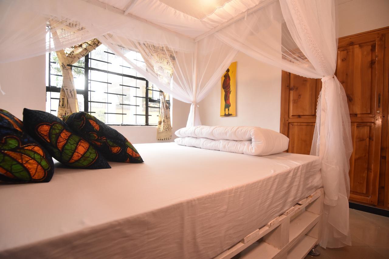Mambo Arusha Hostel מראה חיצוני תמונה