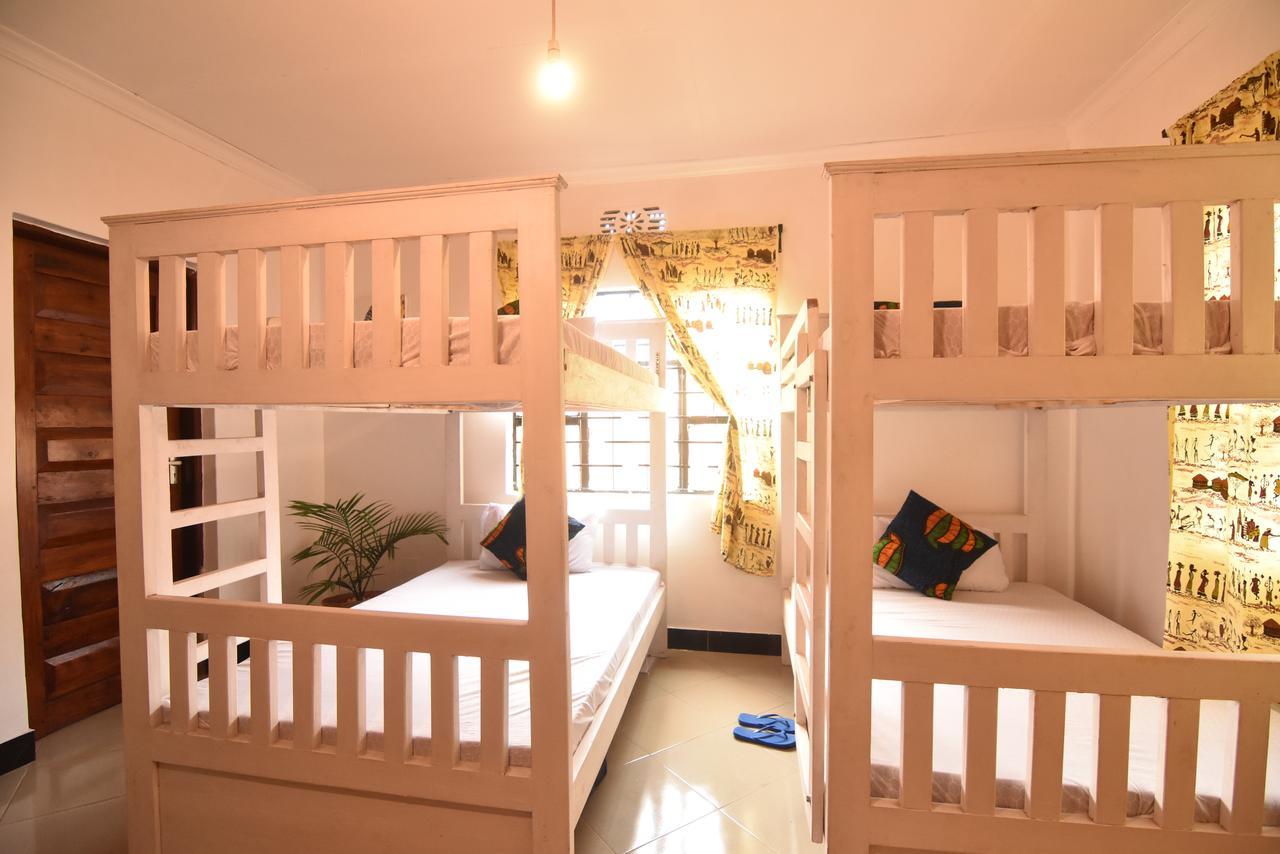Mambo Arusha Hostel מראה חיצוני תמונה