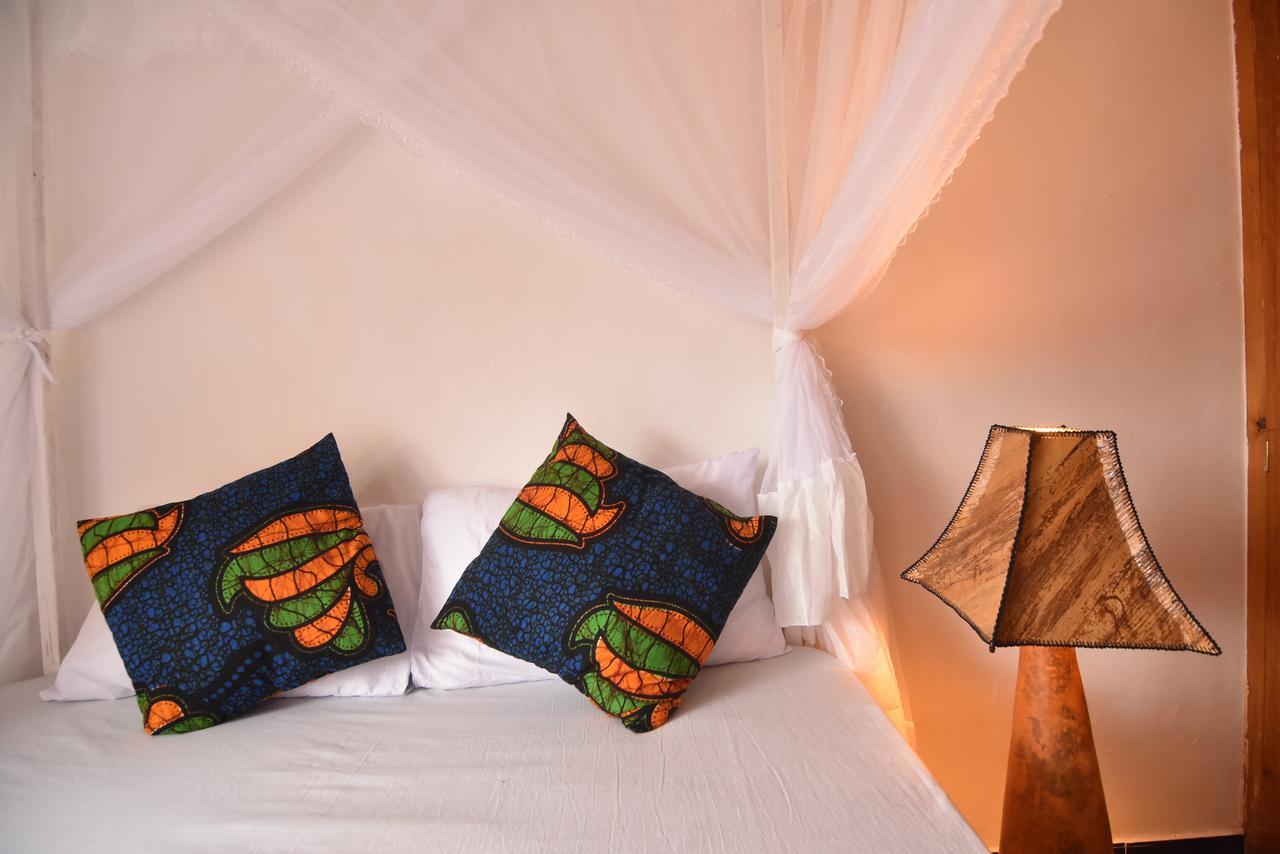 Mambo Arusha Hostel מראה חיצוני תמונה