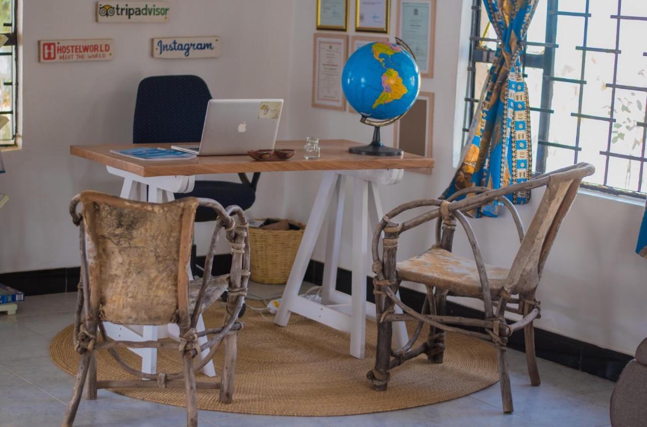 Mambo Arusha Hostel מראה חיצוני תמונה