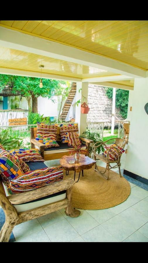 Mambo Arusha Hostel מראה חיצוני תמונה